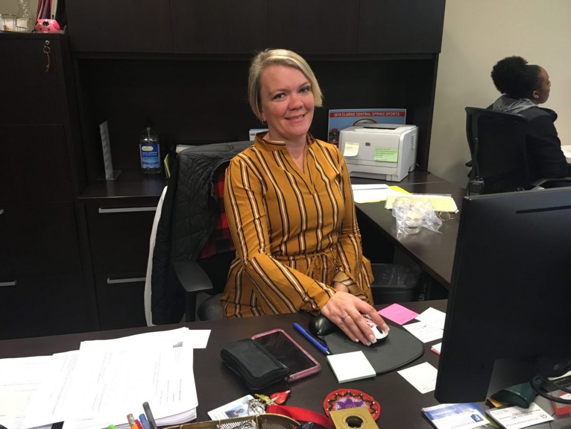 Q&A: Counseling secretary Helina Jorge