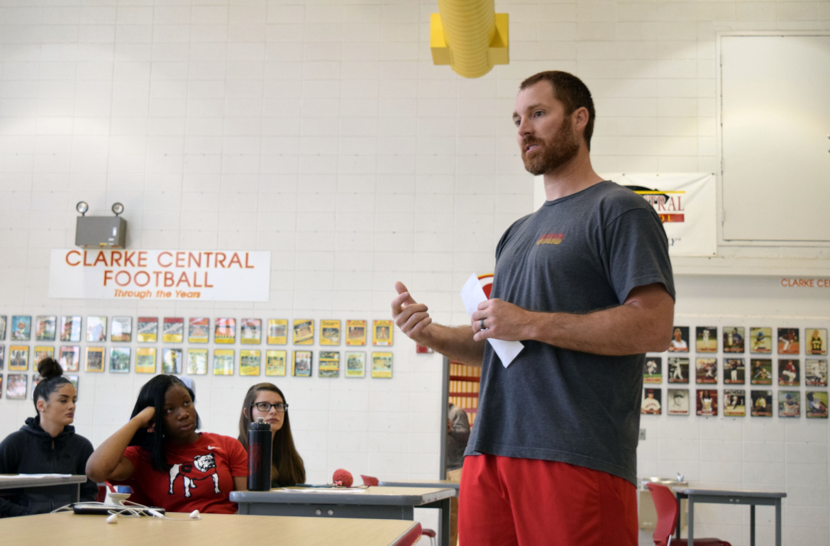 Alex Holmes named new head softball coach