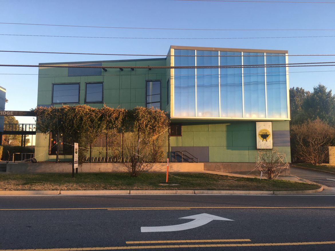 Review: International Grill and Bar