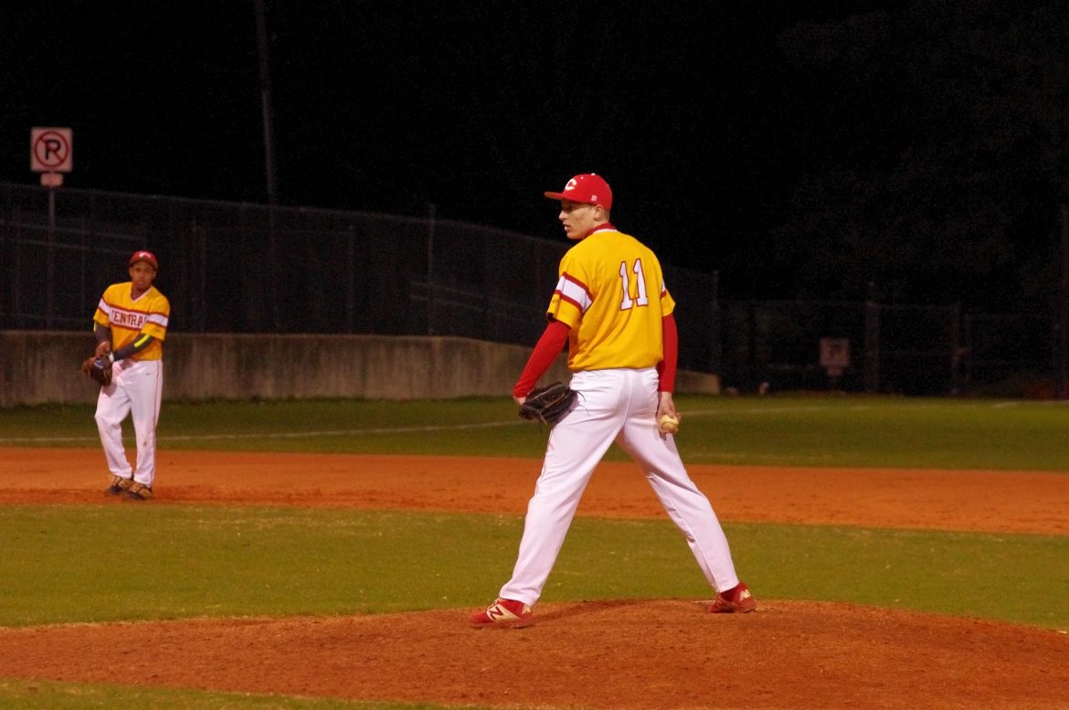 Varsity baseball to host Monroe Area