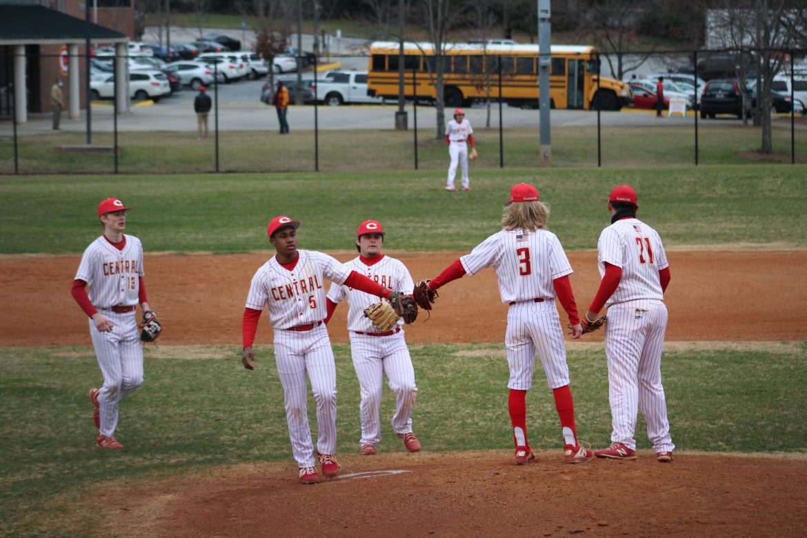 CCHS varsity baseball sweeps CSHS in doubleheader