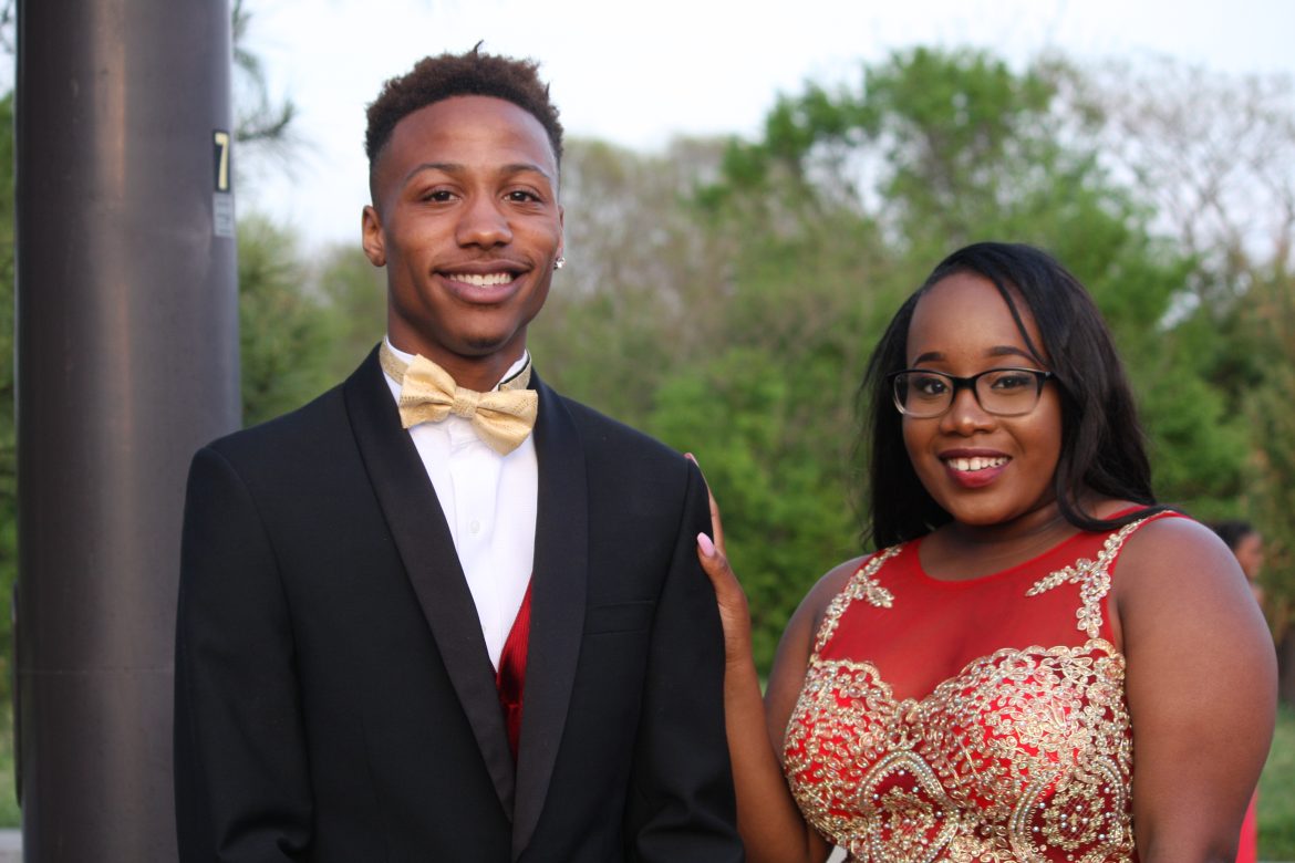 Prepping for Gatsby Prom