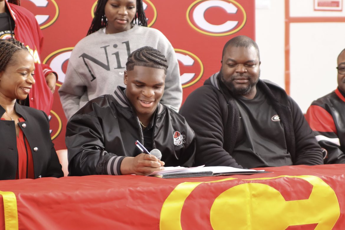 Breaking News: CCHS’ Anthony Lonon Jr. signs with UGA