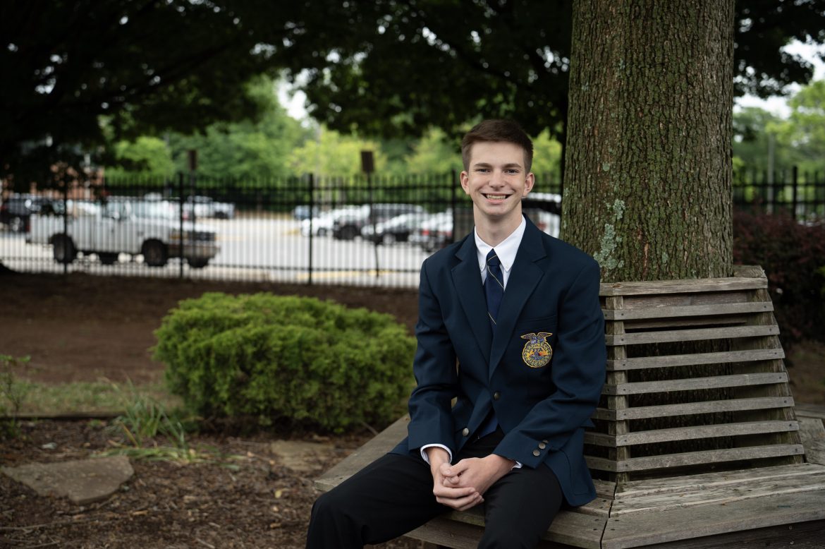 Recognizing student leadership